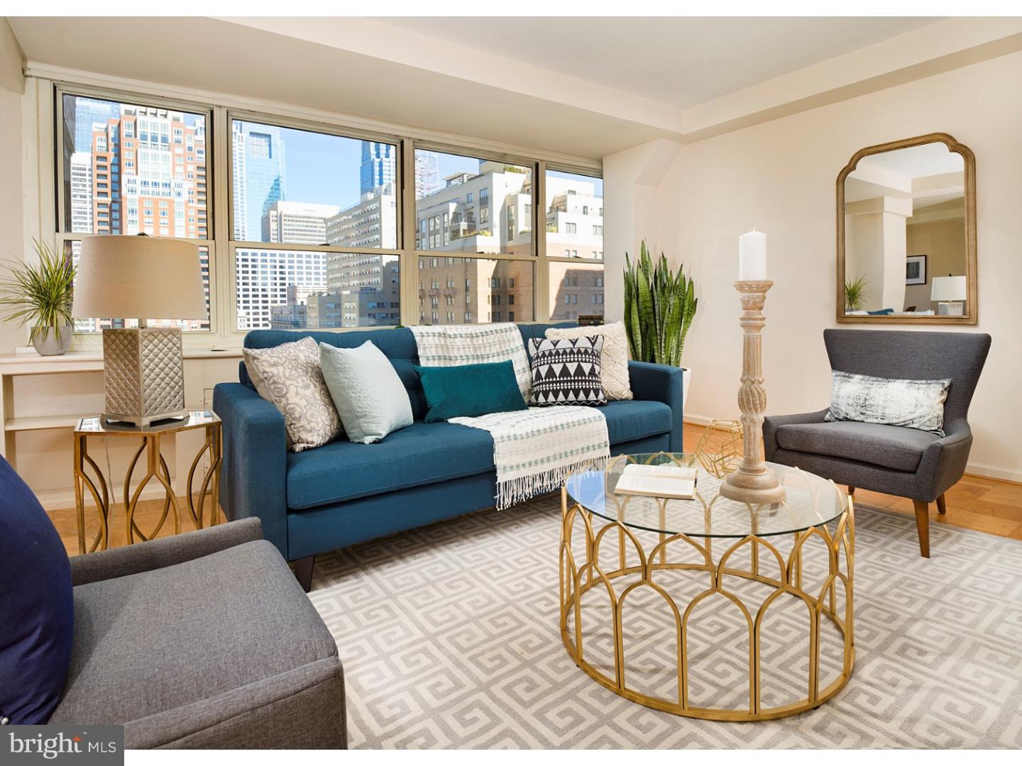 1810 Rittenhouse Square, Unit 1710 Philadelphia, PA 19103 - Photo 3 of 25