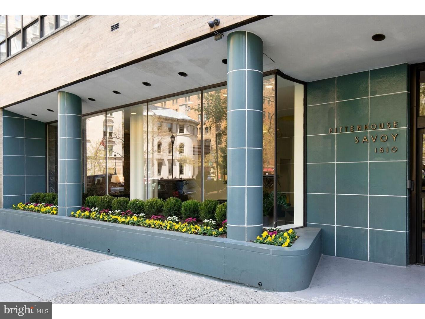 1810 Rittenhouse Square, Unit 1710 Philadelphia, PA 19103 - Photo 21 of 25