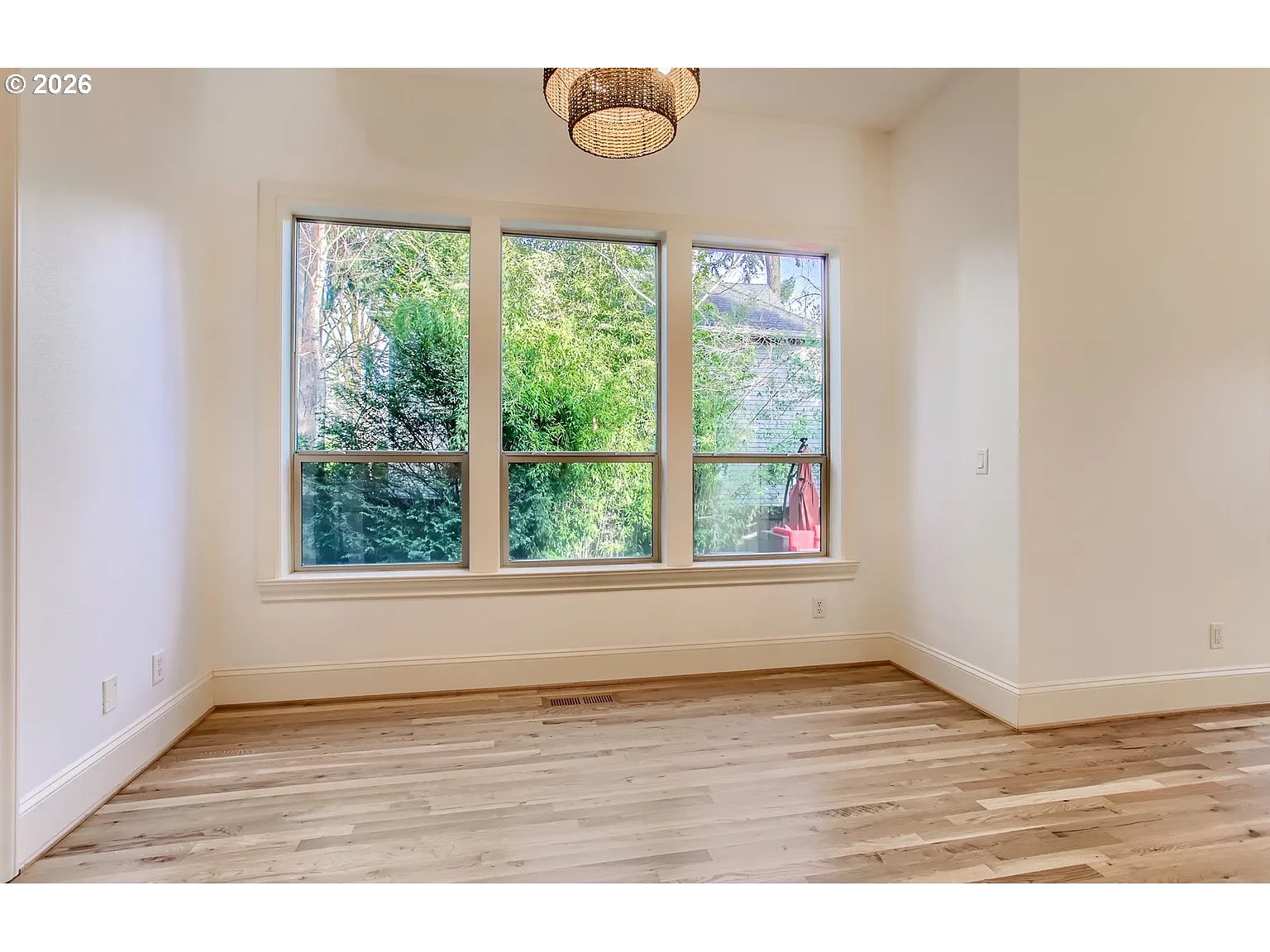 13902 Southwest Andrew Terrace Tigard, OR 97224 - Photo 11 of 31