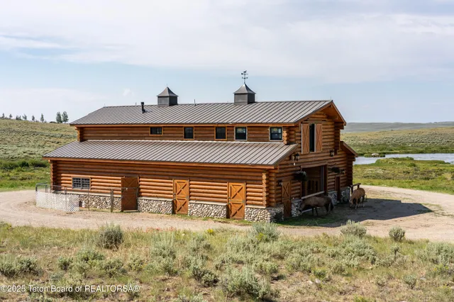 $7,850,000 | 30 Vista Road, Cora, WY 82925