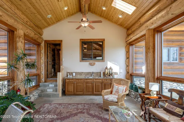 $7,850,000 | 30 Vista Road, Cora, WY 82925