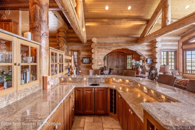 $7,850,000 | 30 Vista Road, Cora, WY 82925