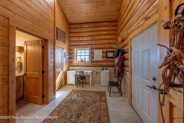 $7,850,000 | 30 Vista Road, Cora, WY 82925