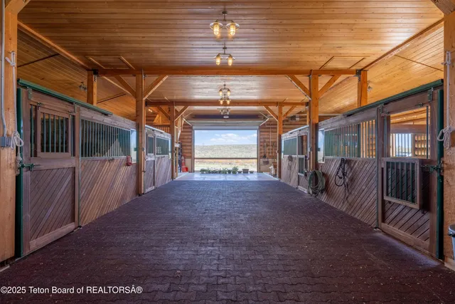 $7,850,000 | 30 Vista Road, Cora, WY 82925