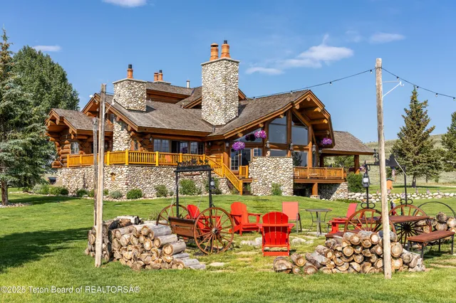 $7,850,000 | 30 Vista Road, Cora, WY 82925