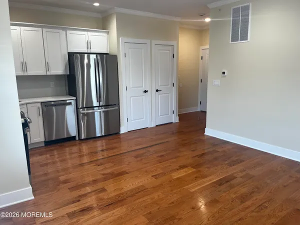 $2,900 | 2419 Bridge Avenue, Unit 201, Point Pleasant, NJ 08742