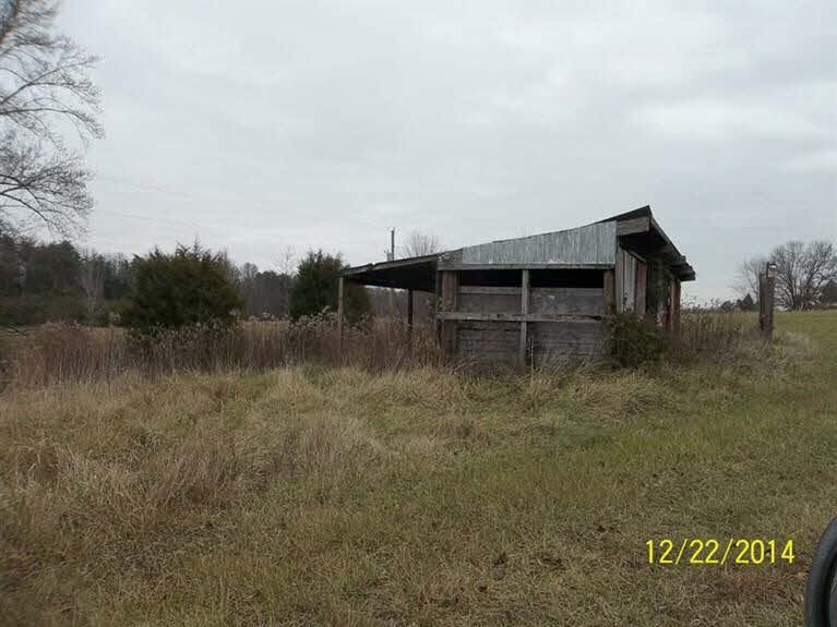 1136 Noe Road Orleans, IN 47452 - Photo 3 of 25