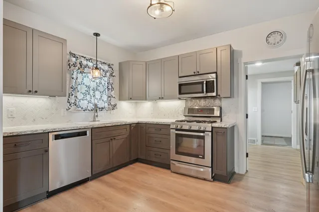 $349,900 | 2528 80th Avenue, Woodville, WI 54028