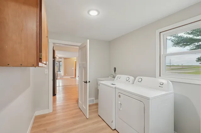 $349,900 | 2528 80th Avenue, Woodville, WI 54028