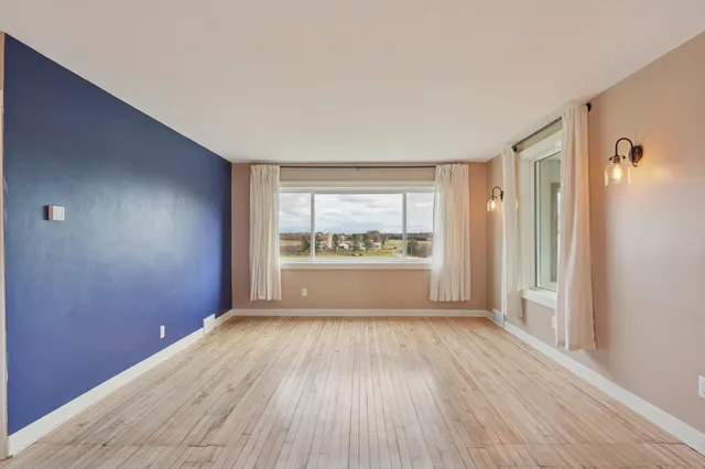 $349,900 | 2528 80th Avenue, Woodville, WI 54028