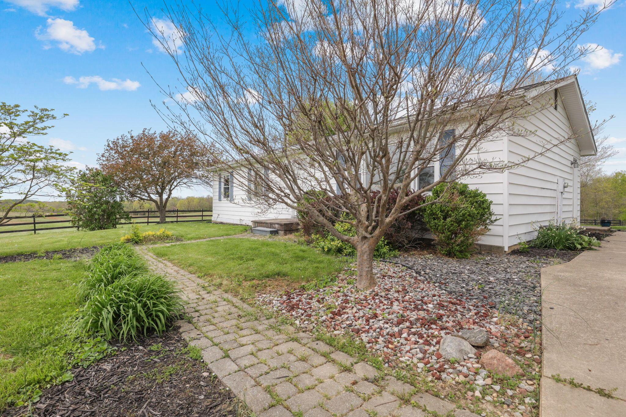 9451 Marietta Road Kingston, OH 45644 - Photo 6 of 74 6-web-or-mls-0N4A7034