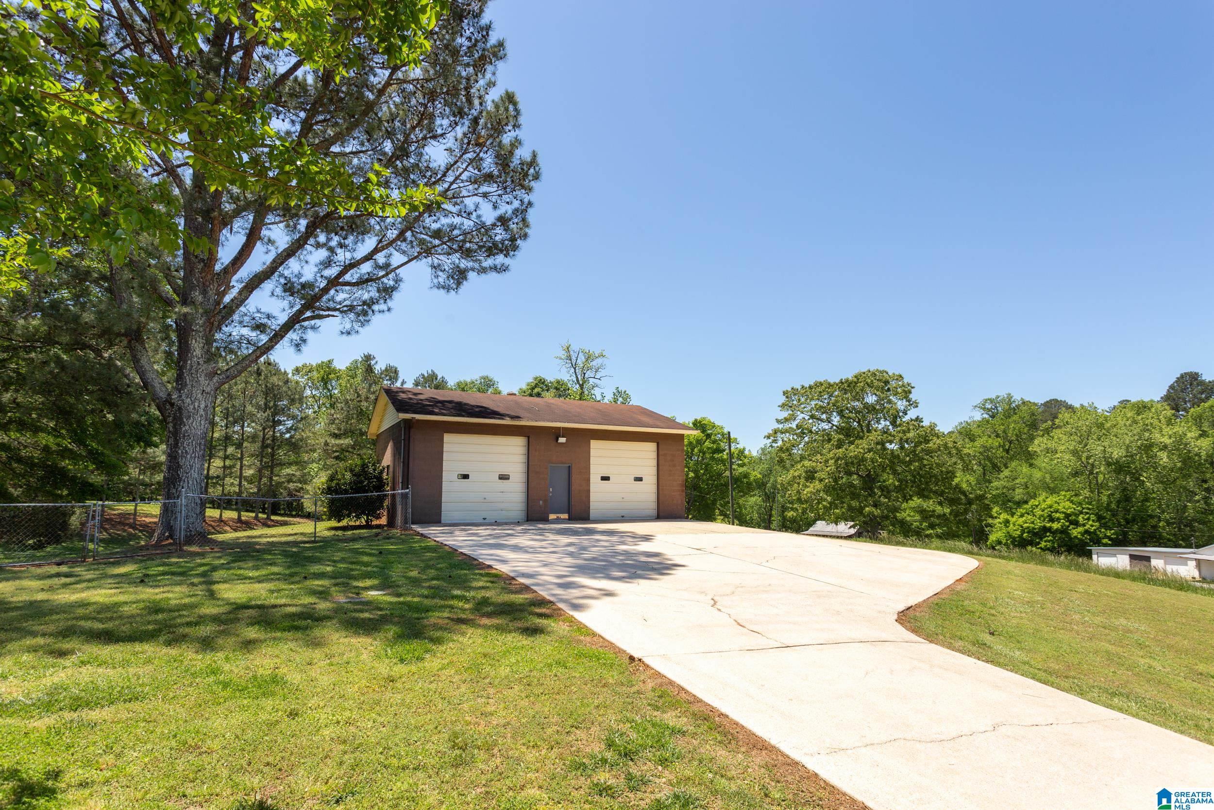 965 Sanie Road Odenville, AL 35120 - Photo 37 of 50
