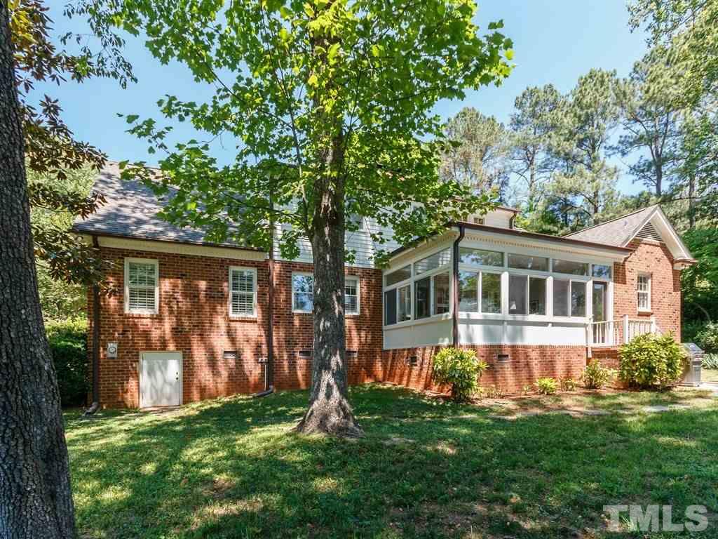 3312 Felton Place Raleigh, NC 27612 - Photo 3 of 26