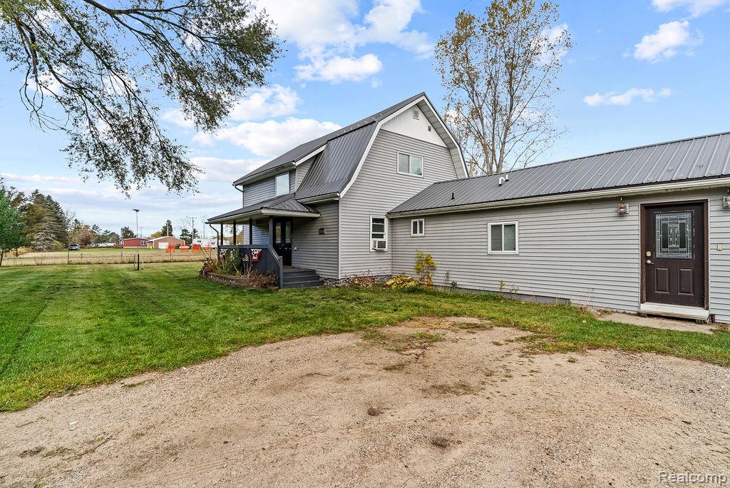 4576 West Baker Road Coleman, MI 48618 - Photo 5 of 40