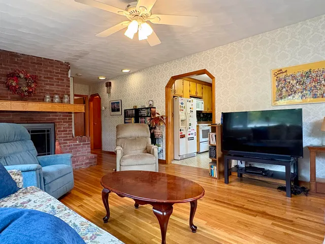 $375,000 | 1507 Highway 12A, Plainfield, NH 03781