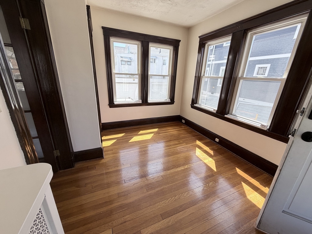 861 Fellsway, Unit 1 Medford, MA 02155 - Photo 11 of 14