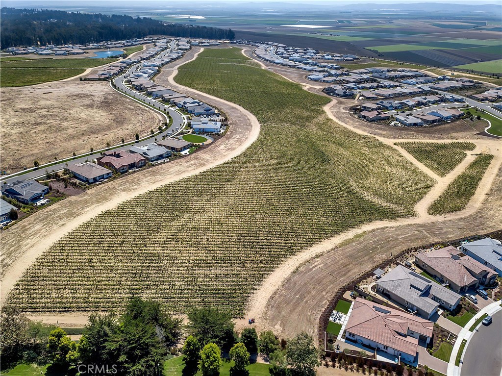 1569 Eucalyptus Road, Nipomo, CA 93444 Compass