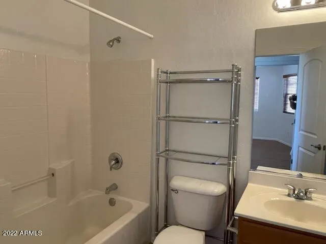 a view of a window in an empty room