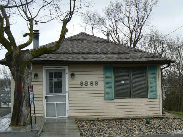 6869 East Harrold Road Churubusco, IN 46723 - Photo 1 of 13 Gallery Image 1