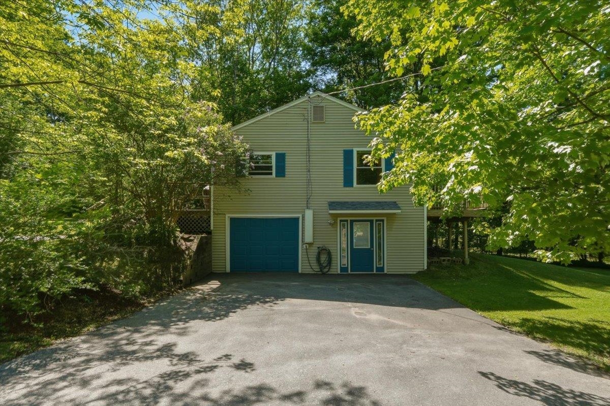 1153 Richmond Road Hinesburg, VT 05461 - Photo 4 of 35
