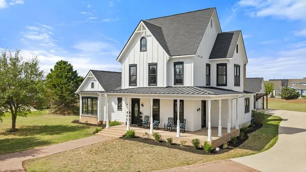 $1,250,000 | 167 Vincas Shadow Court, Driftwood, TX 78619