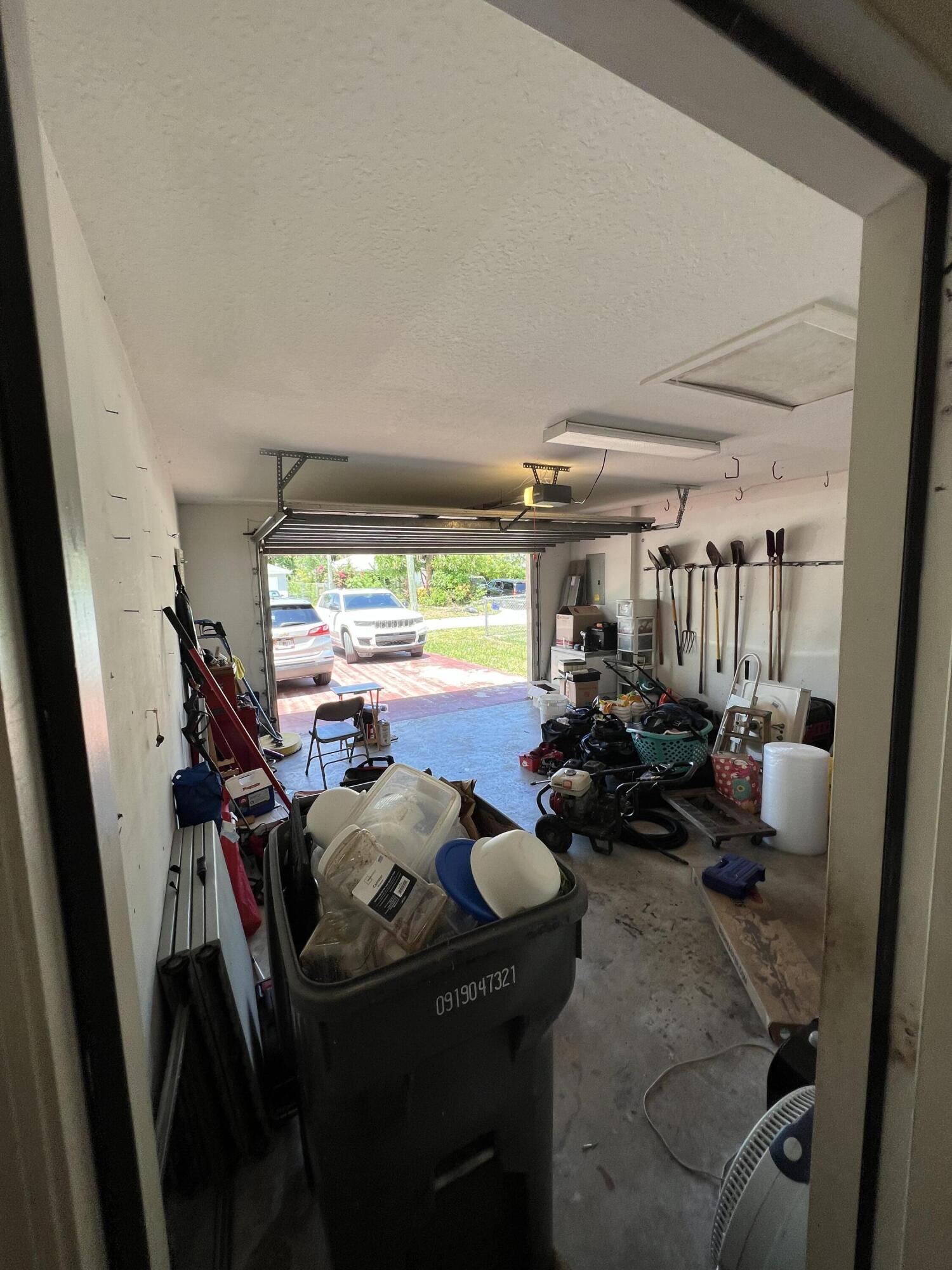 6784 3rd Street Jupiter, FL 33458 - Photo 8 of 19 IMG_3269