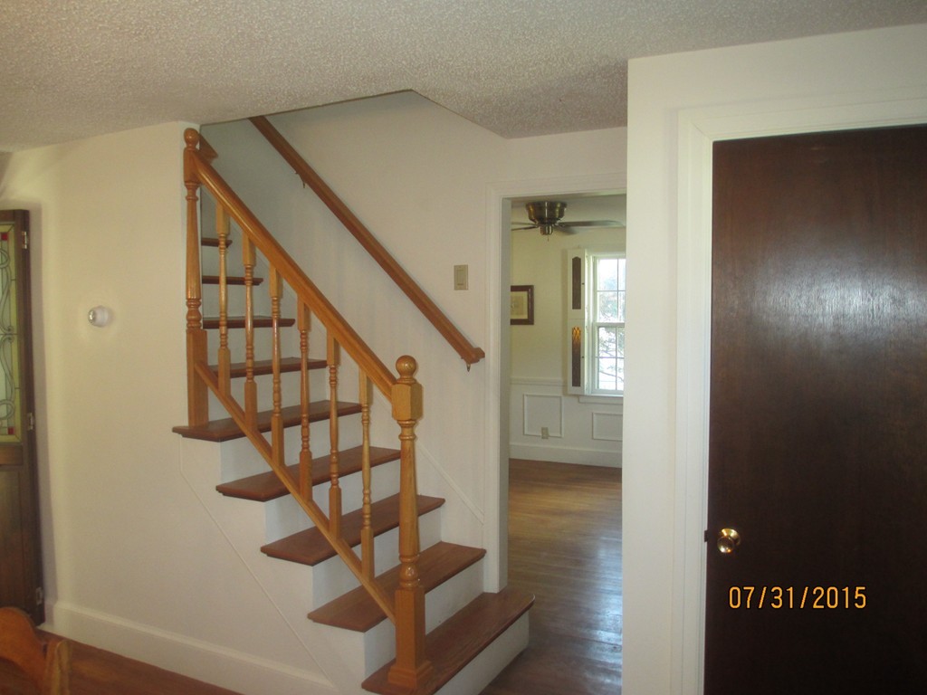 7 Lee Road Sharon, MA 02067 - Photo 11 of 24 Gallery Image 11