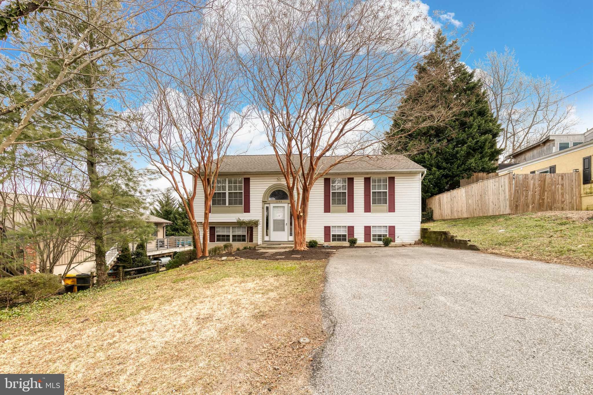 1193 Bayview Vista Annapolis, MD 21409 - Photo 1 of 34