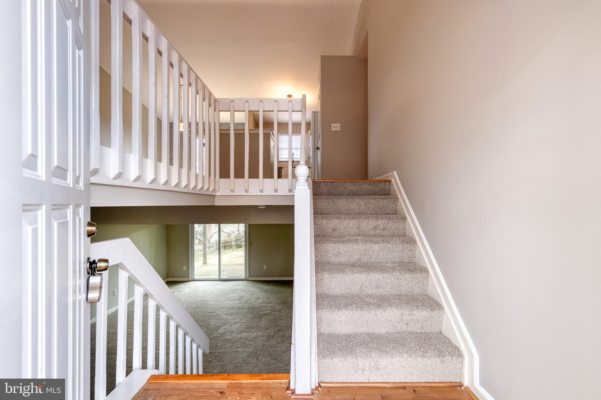 1193 Bayview Vista Annapolis, MD 21409 - Photo 2 of 34