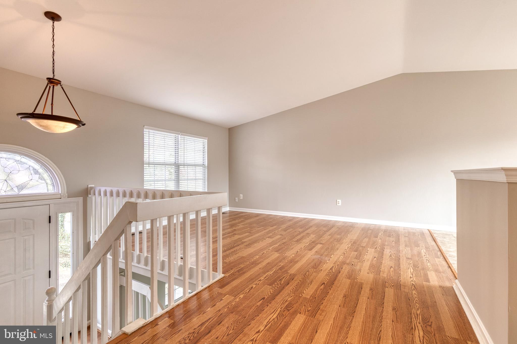 1193 Bayview Vista Annapolis, MD 21409 - Photo 3 of 34