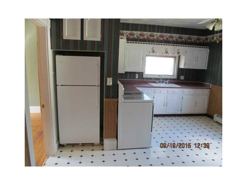 116 Park Place Woonsocket, RI 02895 - Photo 19 of 20 Kitchen.