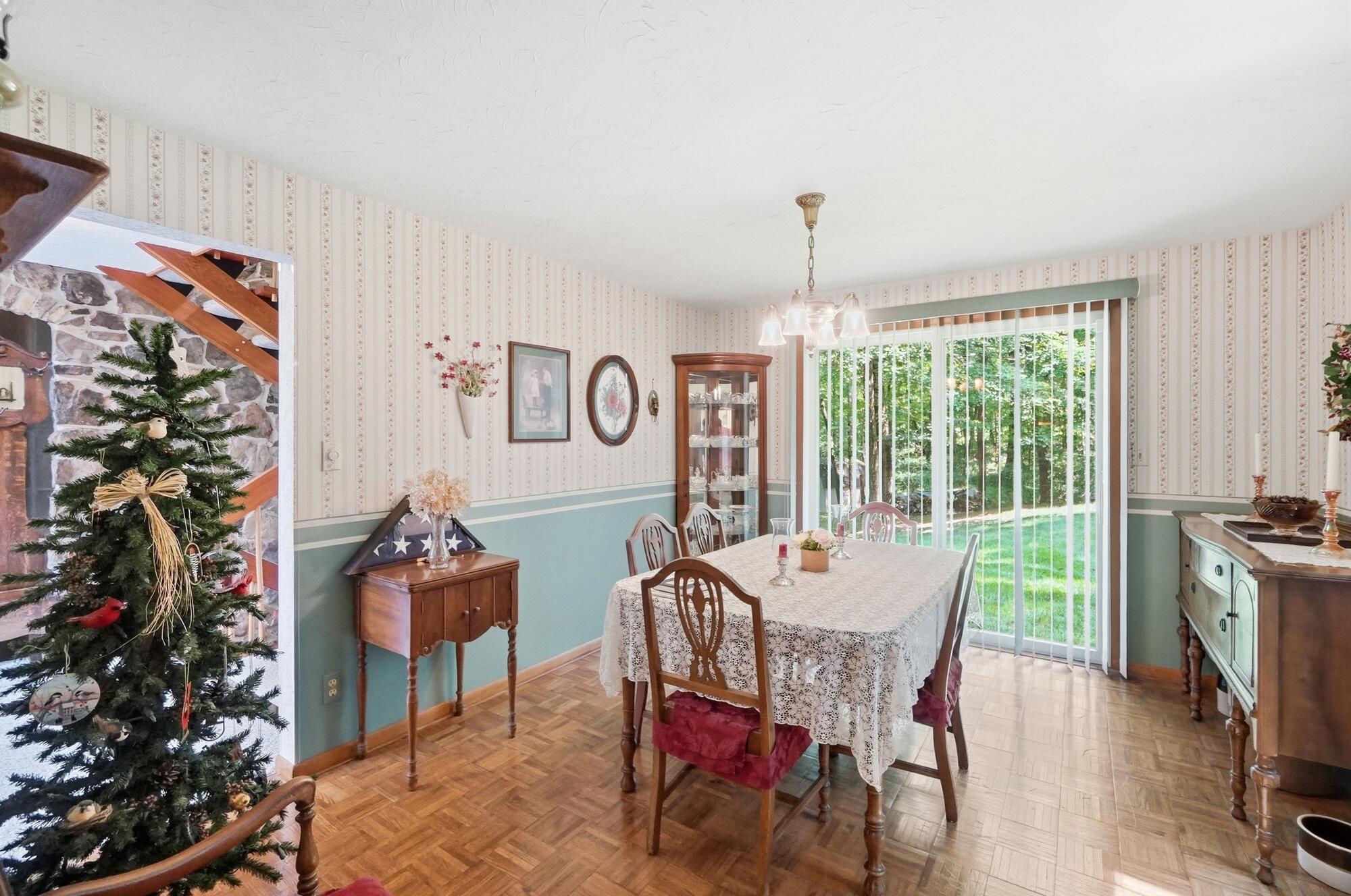 2700 Cardinal Road Springfield, OH 45504 - Photo 44 of 84 052