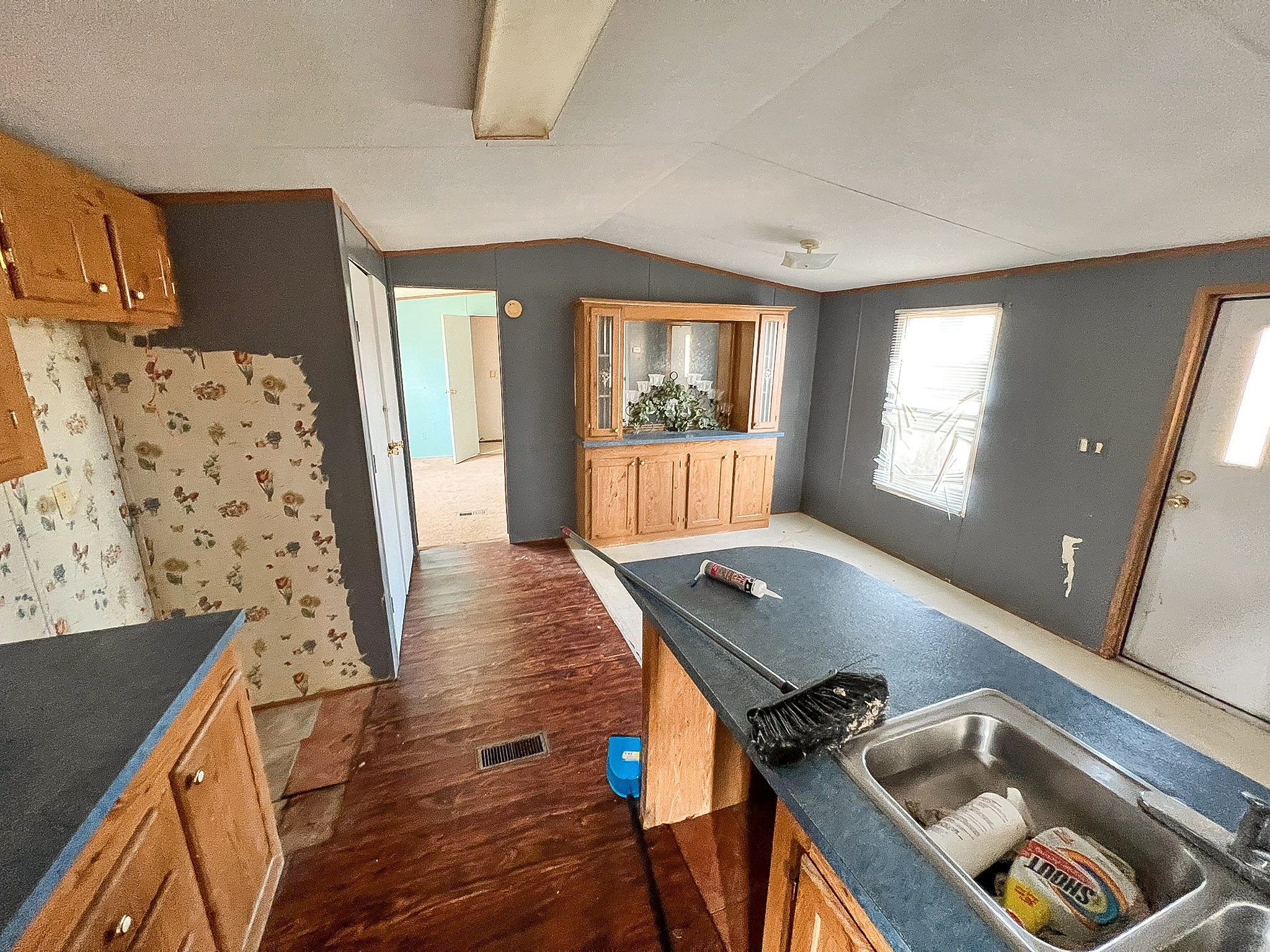 118 Oakwood Road Hohenwald, TN 38462 - Photo 4 of 21