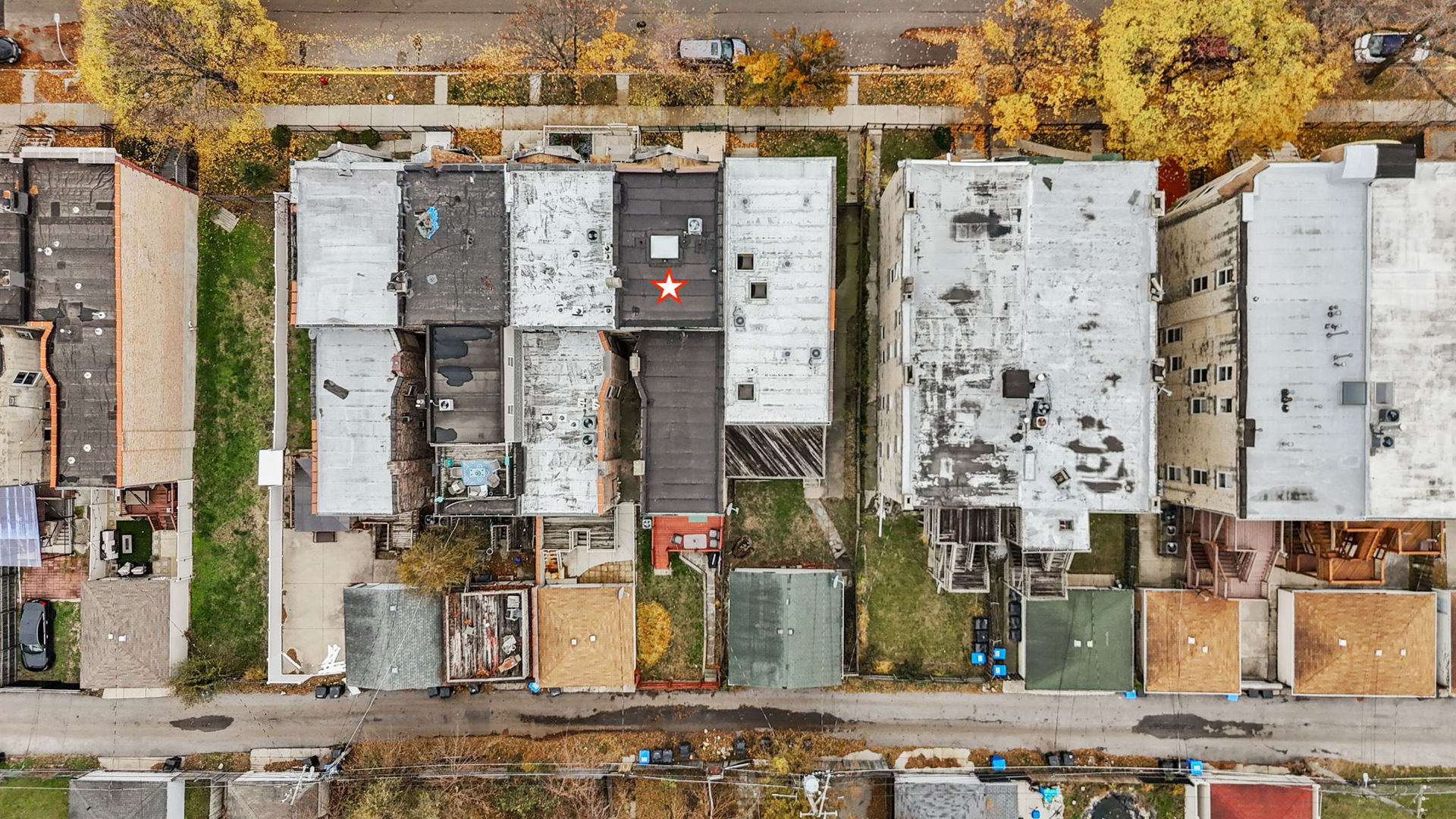 3602 South Prairie Avenue Chicago, IL 60653 - Photo 31 of 34 a view of a city with tall buildings