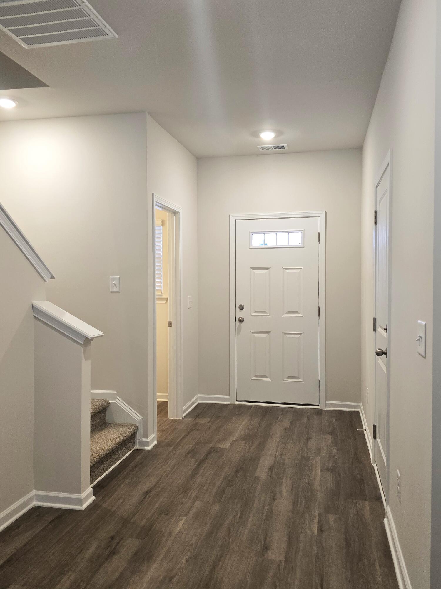 1014 Aldrich Street Hephzibah, GA 30815 - Photo 4 of 22 Foyer (2)