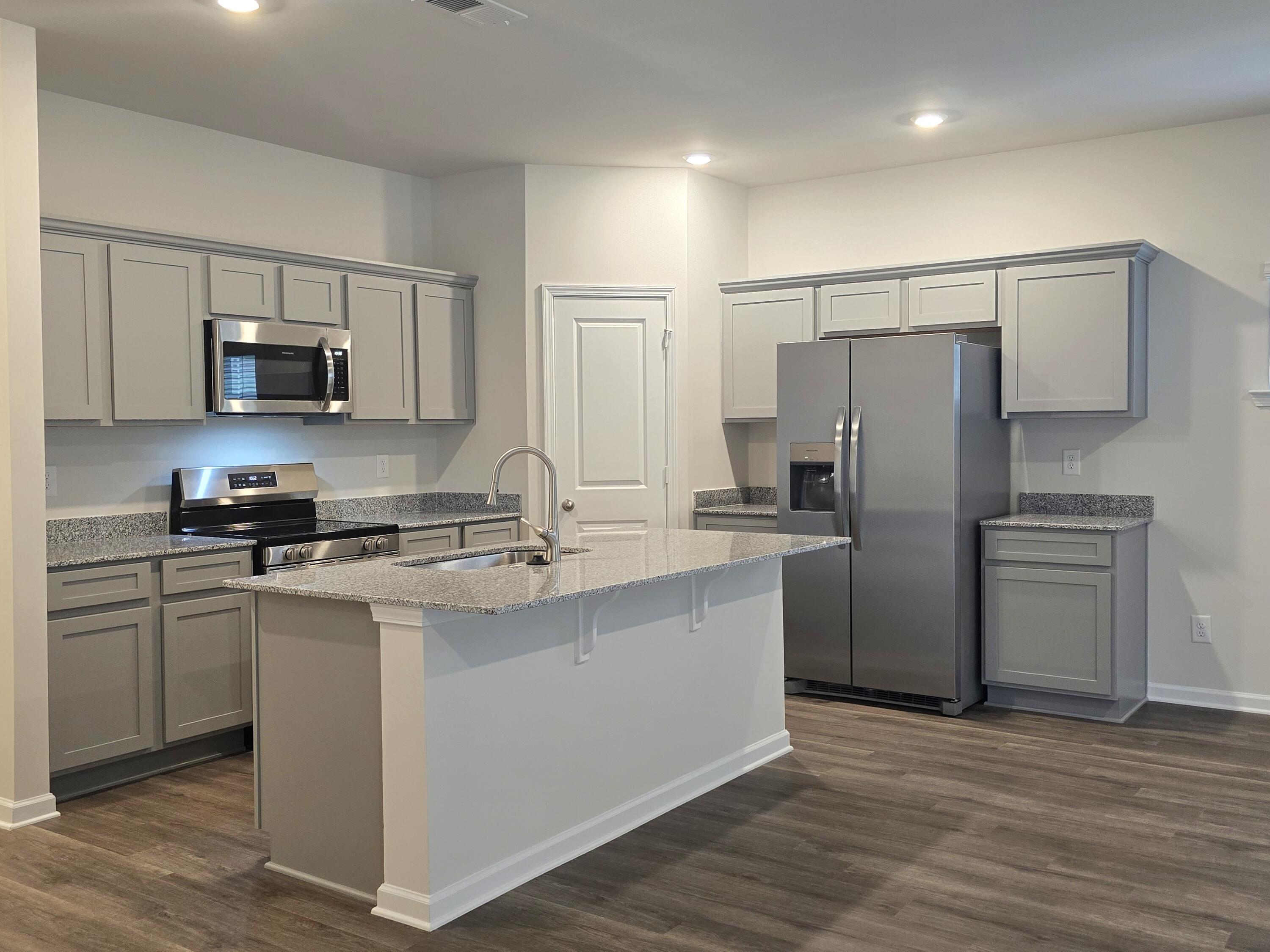 1014 Aldrich Street Hephzibah, GA 30815 - Photo 6 of 22 Kitchen