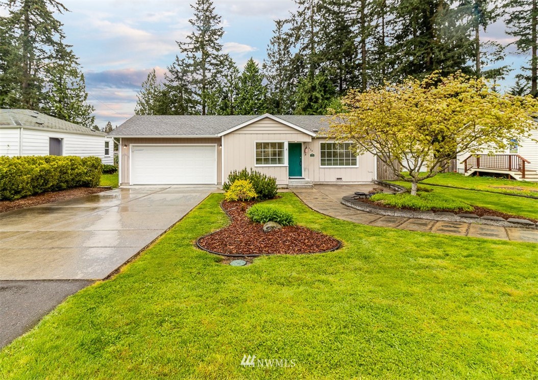 428 Morgan Road Everett, WA 98203 - Photo 1 of 17