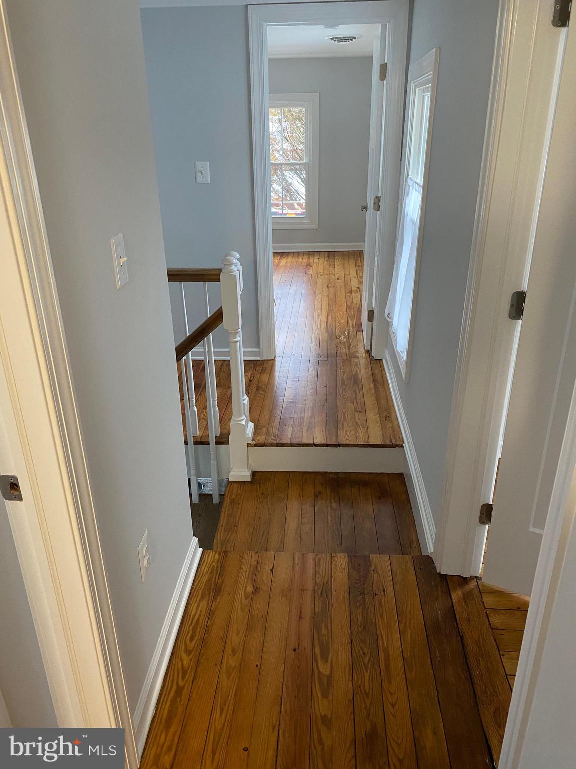 5730 Newton Road Preston, MD 21655 - Photo 60 of 74 upstairs hallway to left