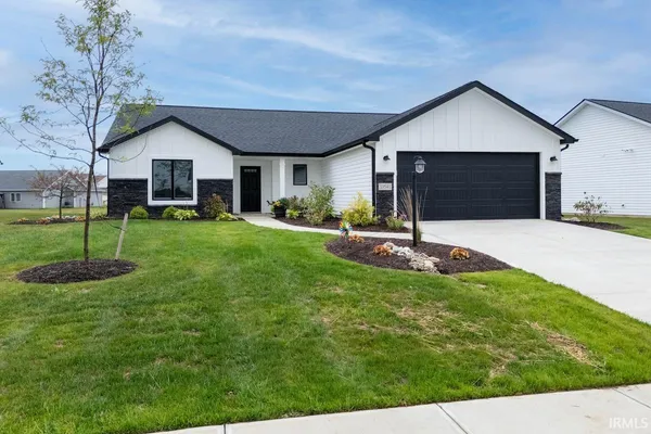 $345,900 | 13541 Fringe Tree Trail, Fort Wayne, IN 46814