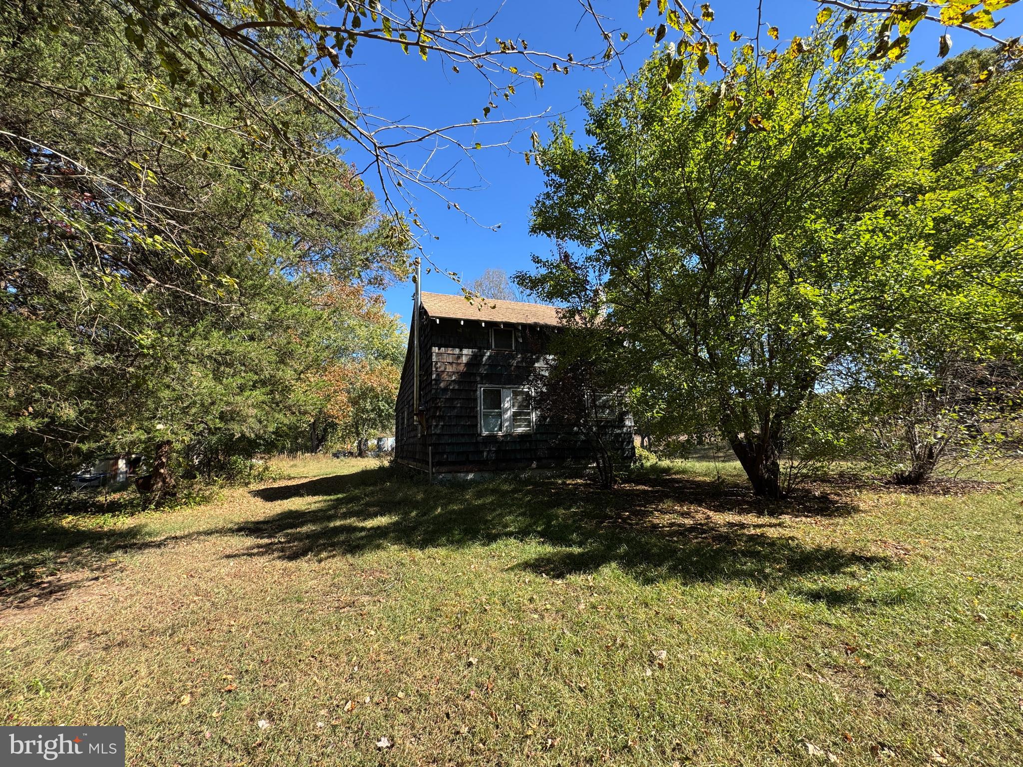 79 East Quillytown Road Carneys Point, NJ 08069 - Photo 2 of 20