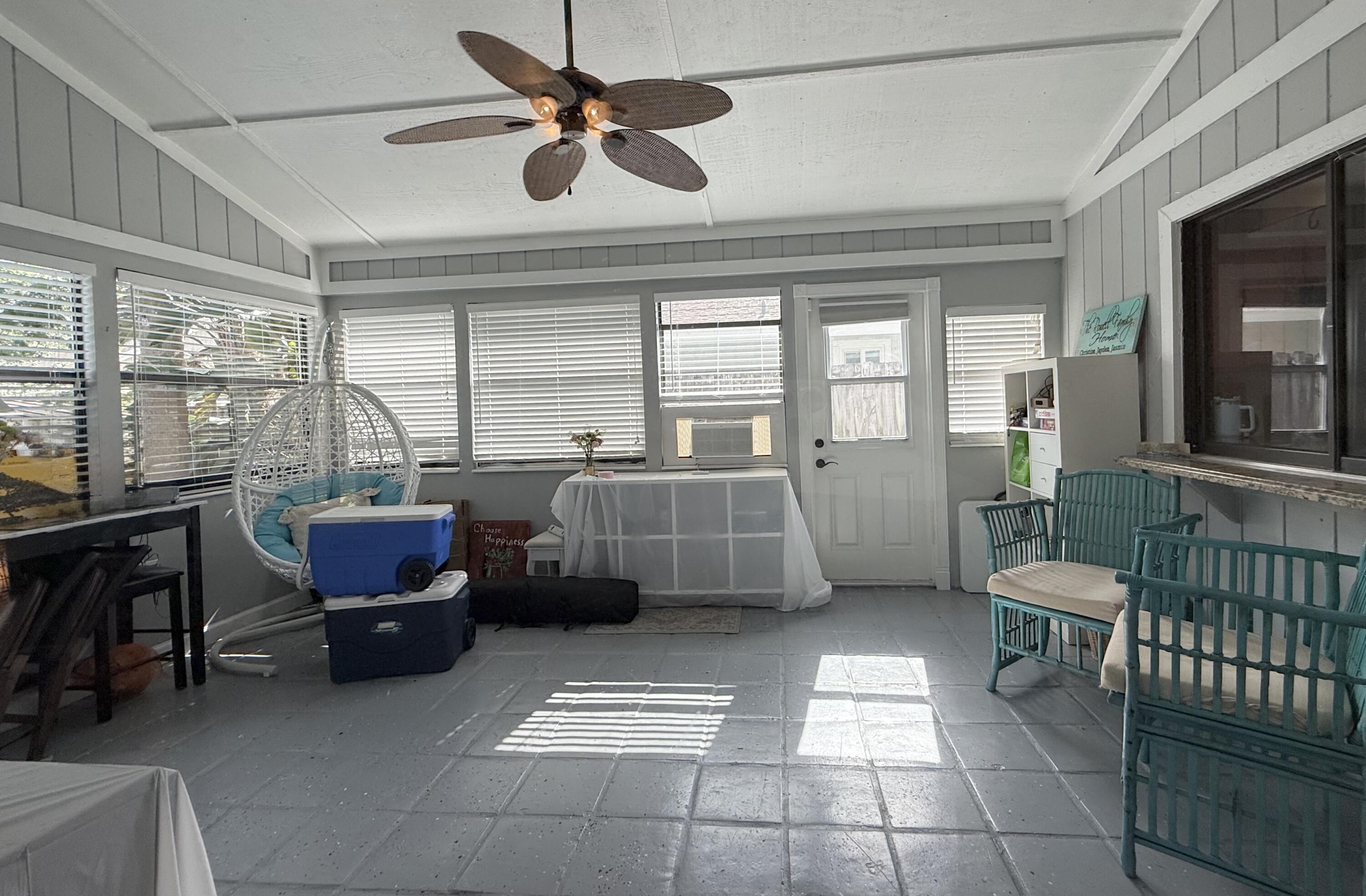 6050 Linton Street Jupiter, FL 33458 - Photo 16 of 42 IMG_9291