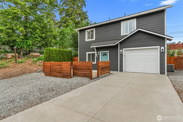 $619,000 | 617 East Wapato Avenue, Chelan, WA 98816