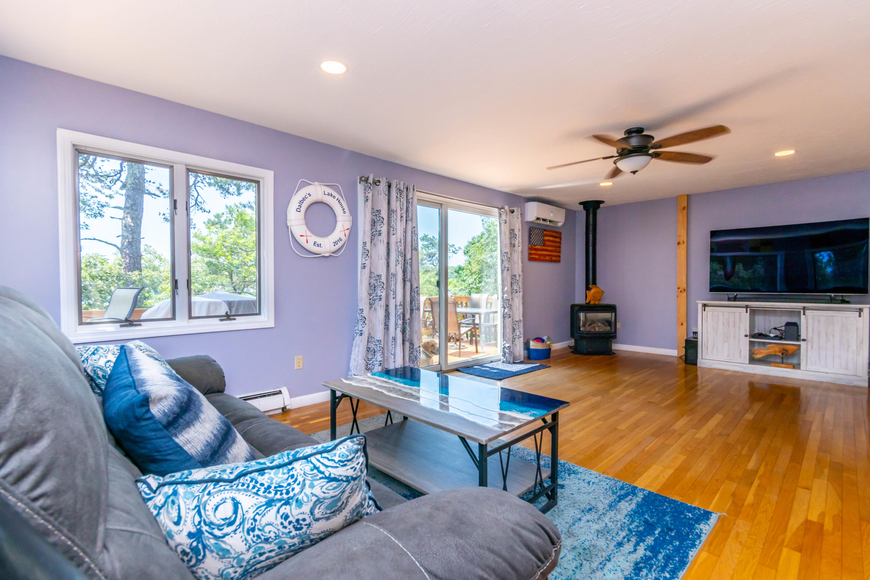 240 Wheeler Road Mashpee, MA 02649 - Photo 13 of 36 Living room
