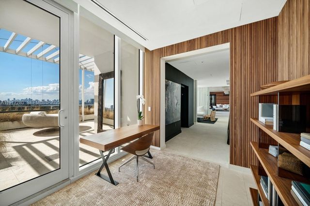 $85,000 | 4701 Meridian Avenue, Unit UPH21, Miami Beach, FL 33140