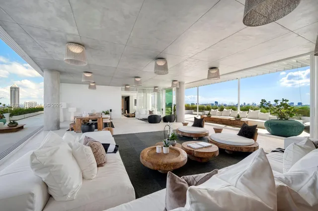 $85,000 | 4701 Meridian Avenue, Unit UPH21, Miami Beach, FL 33140