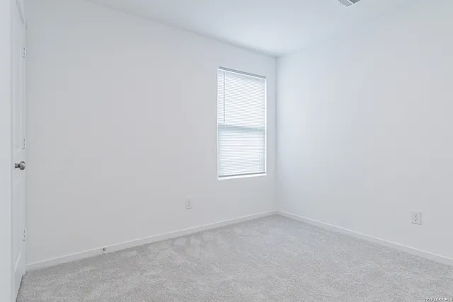 $1,500 | 3726 Glade Creek, San Antonio, TX 78245