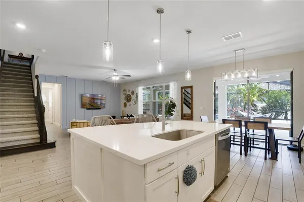 $5,250 | 8414 Vivaro Isle Way, Windermere, FL 34786