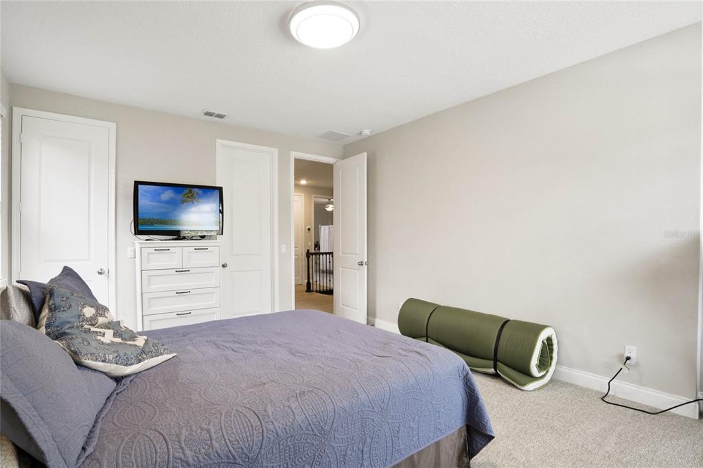 8414 Vivaro Isle Way Windermere, FL 34786 - Photo 31 of 46