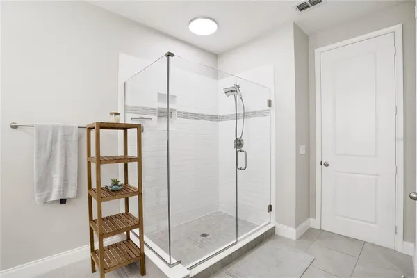 $5,250 | 8414 Vivaro Isle Way, Windermere, FL 34786