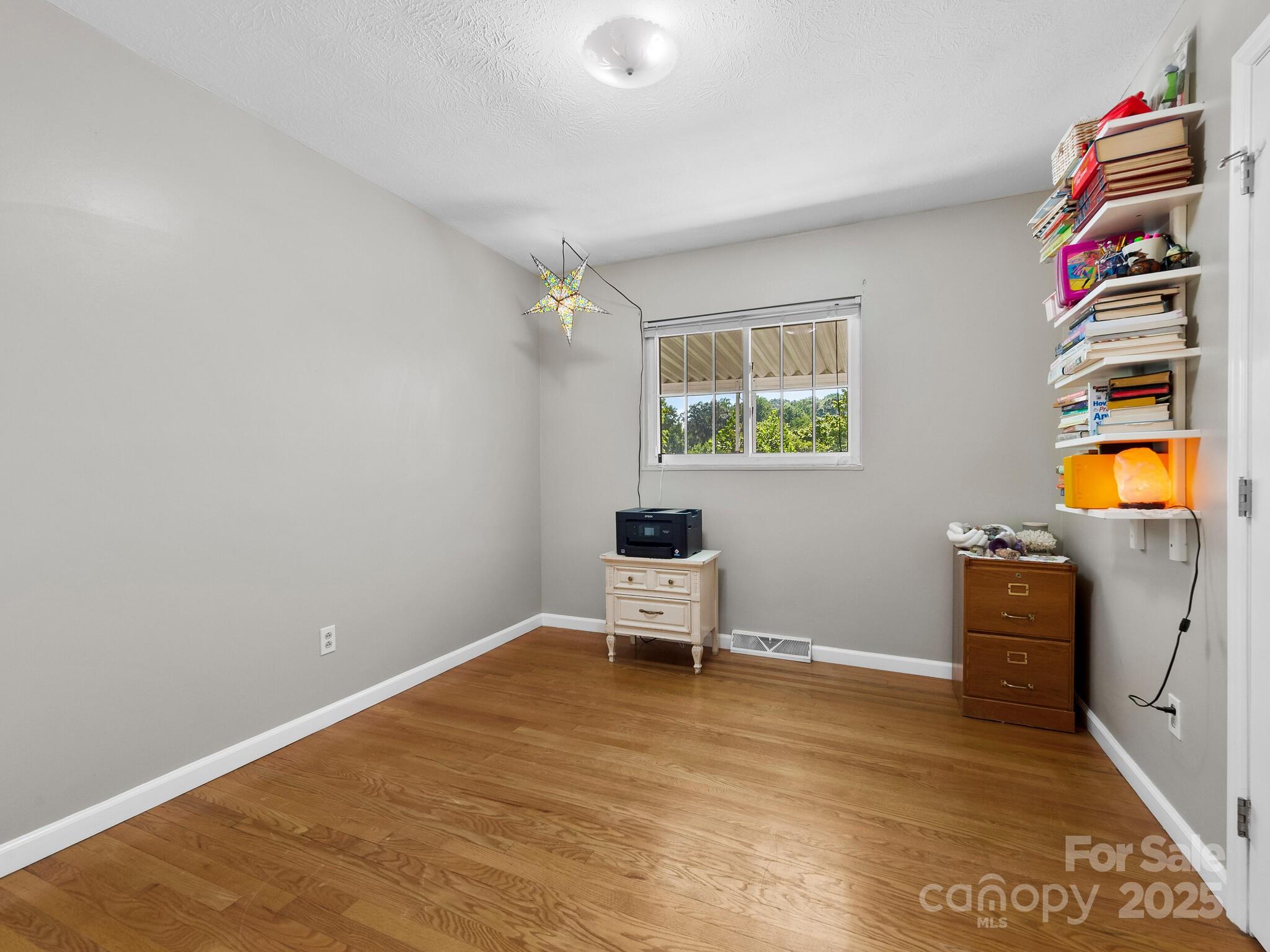 8 Vista Knoll Road Candler, NC 28715 - Photo 15 of 32